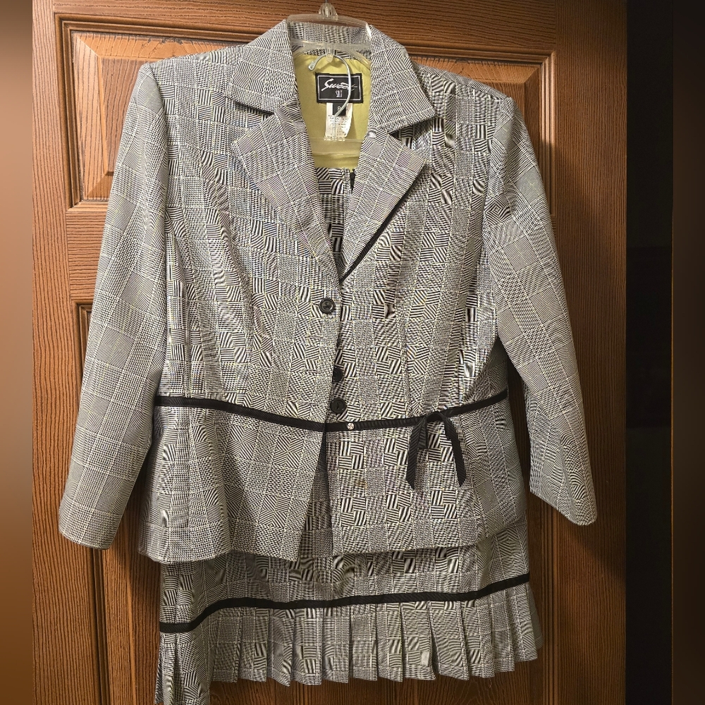 Sweet Suit 2piece Plaid Suit